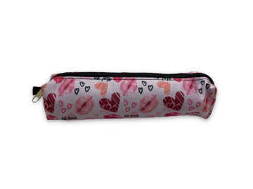 BOLSINHA EST.KISS ME...